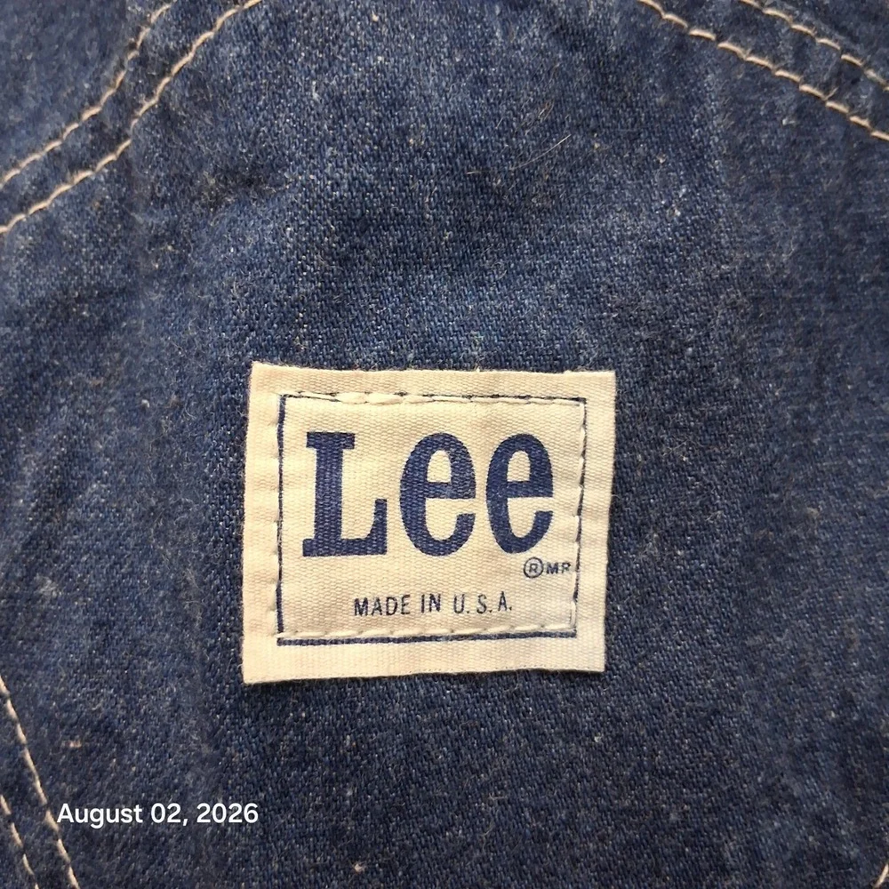 Lee up sale